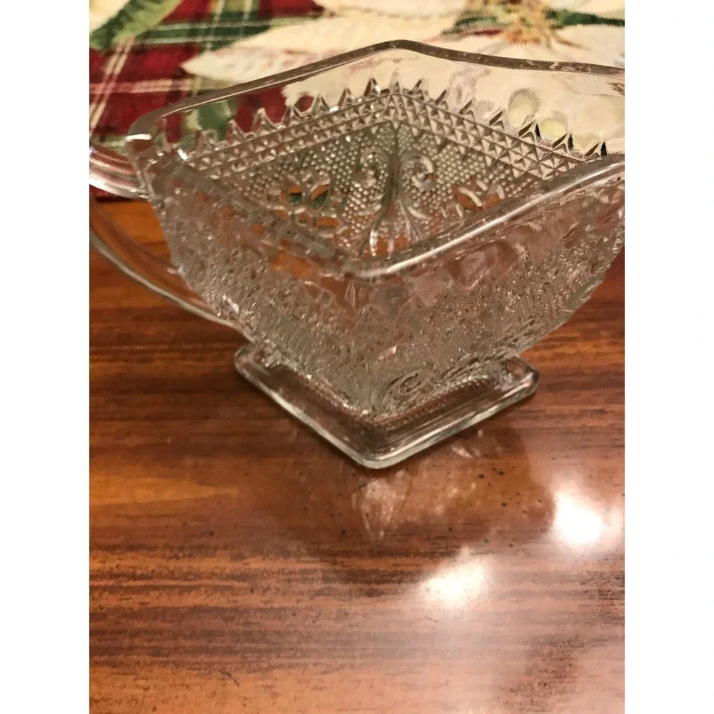 Indiana glass factory diamond‎ shape creamer clear sandwich
